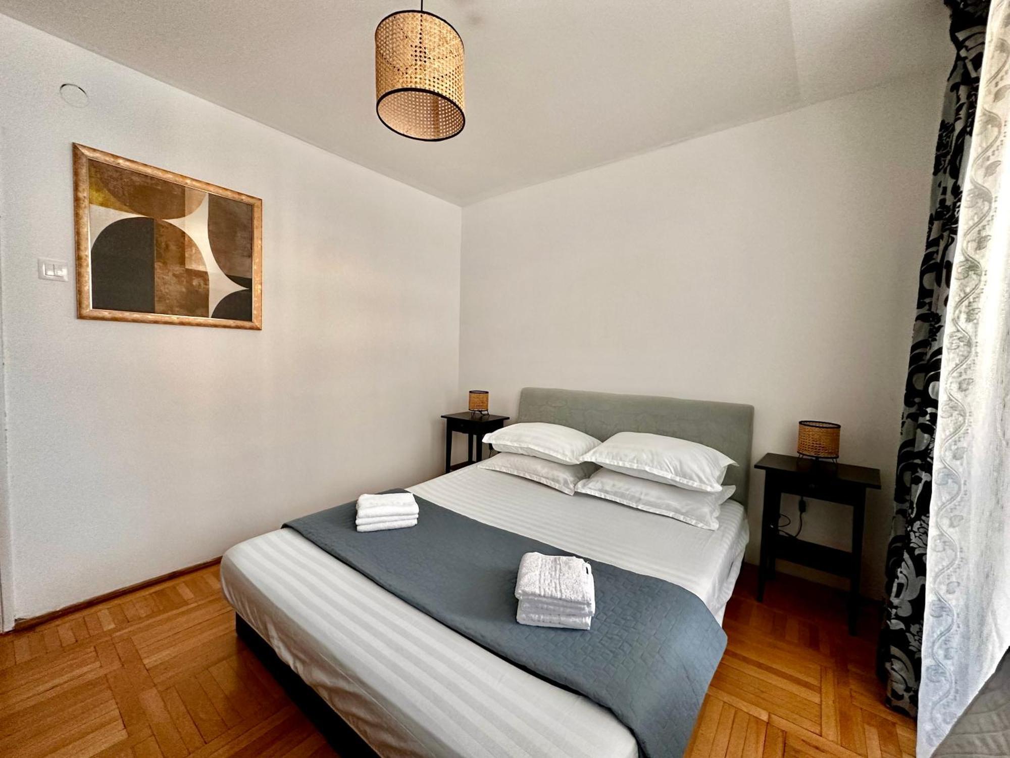Spacious Zen, Smart Tv, Fully Equipped Kitchen, 70 Mp, Tichete De Vacanta, Late Check-Out Available Bucureşti Eksteriør bilde